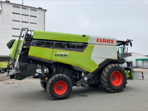 Claas LEXION 5400 + V770 RAPSMESSER 3