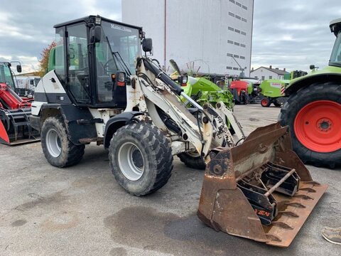 Caterpillar 908 INKL. ARBEITSGERÄTE 2