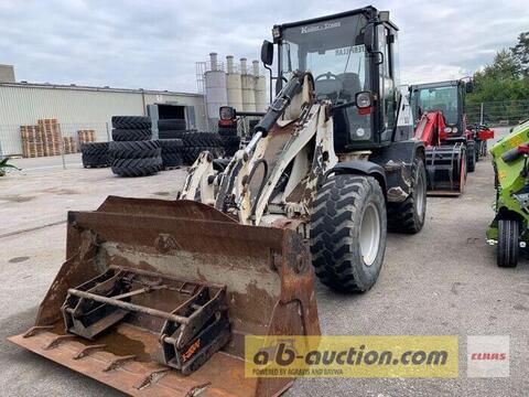 Caterpillar 908 inkl. Schaufel 2