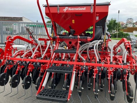 Kverneland SATERRA 1030 + H-SERIES 3