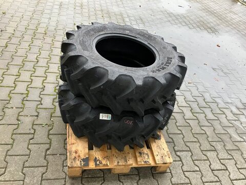 BKT 320 / 85 R20 AgriMax RT 855 3
