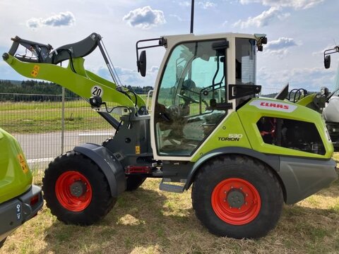 CLAAS TORION 530 
