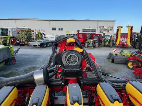 Väderstad TEMPO TPV 9 + FH 2200 AVO25 3