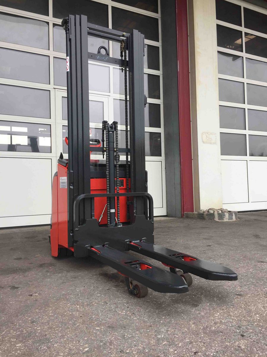 Linde Triplex 4,7m, Initialhub, Batterie NEU 2