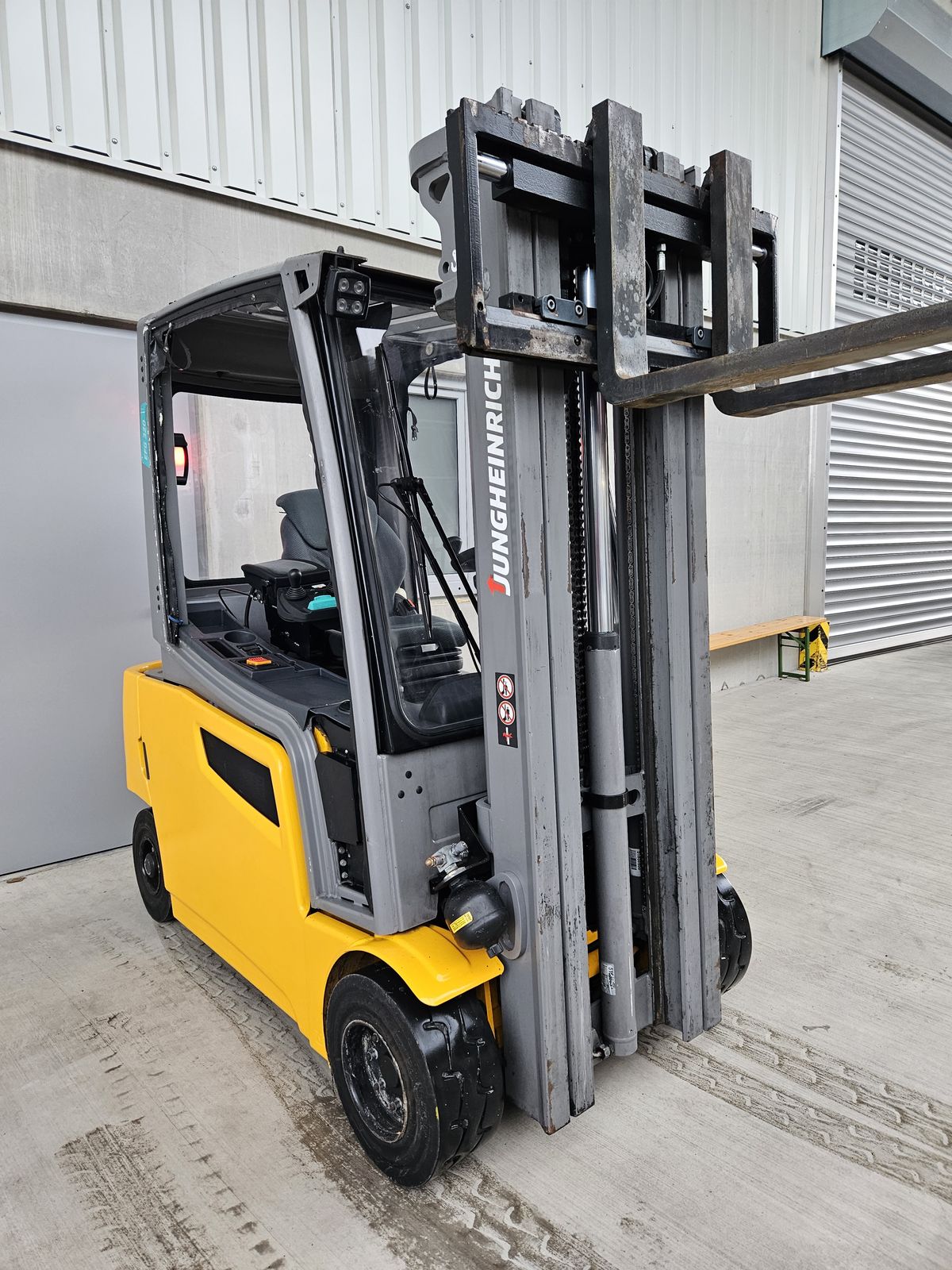 Jungheinrich Triplex 4,4m, Vollkabine, Zinkenverstellgerät 3