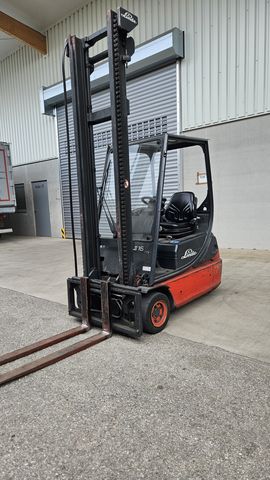 Linde 1600Kg Hublast, 4,8m Hubhöhe