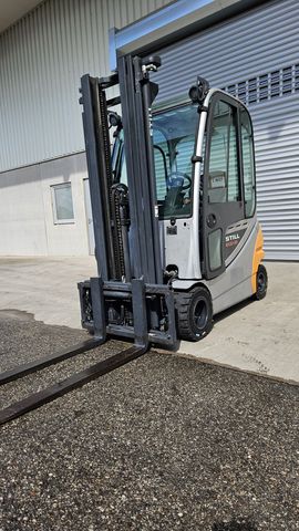 Still Triplex 4,7m, Vollkabine
