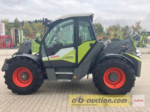 Claas SCORPION 746 VARIPOWER 2