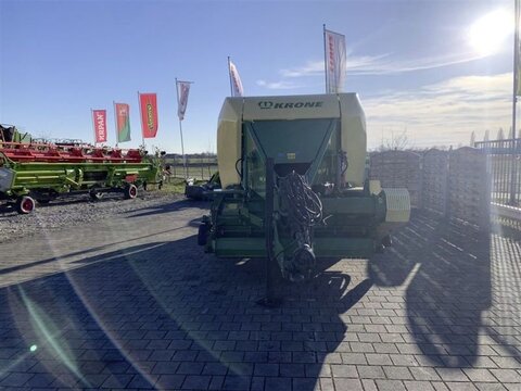 Krone BIG PACK 1270 XC MULTI - BALE 2