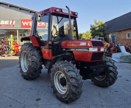 Case IH 595 A