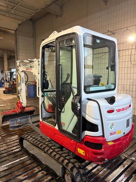 Takeuchi TB225GI