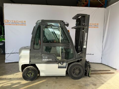 Nissan Y1D2A25Q