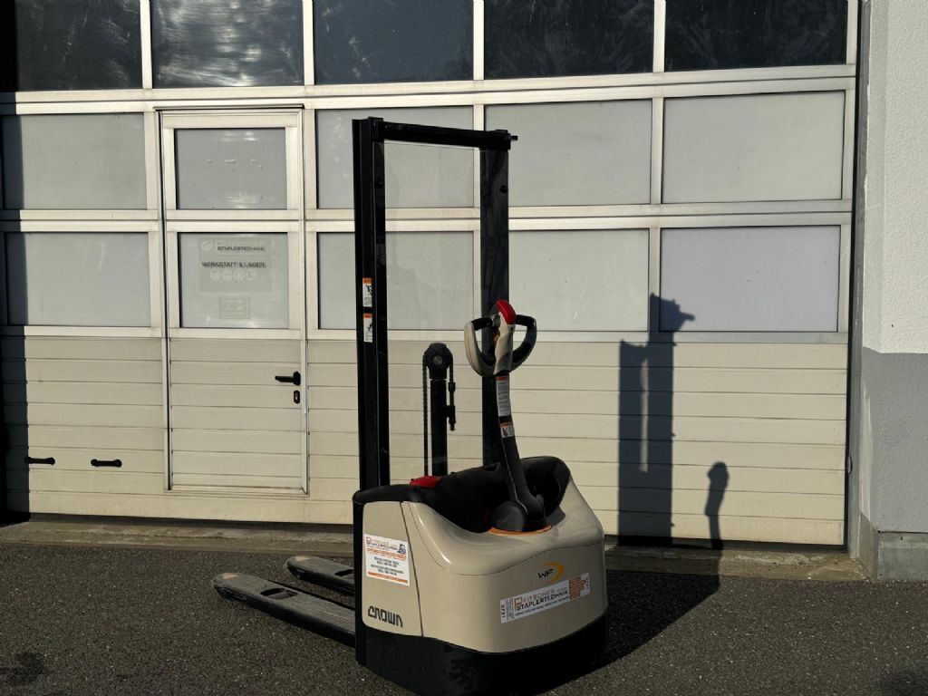 Crown WF 3000 1.0 NT 2