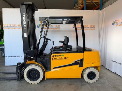 Hyundai 50B-9