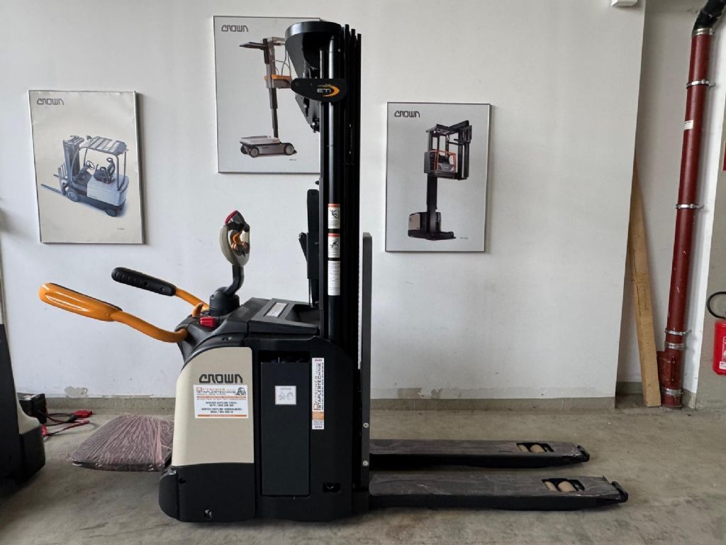 Crown ETi-1.6 mit Gabelverlängerungen 2