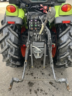 Claas NEXOS 240 VE