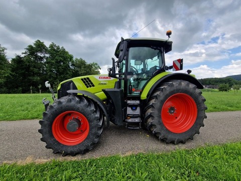 Claas ARION 660 CMATIC CEBIS