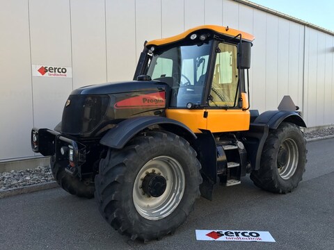 <strong>JCB FASTRAC 3220 PLU</strong><br />