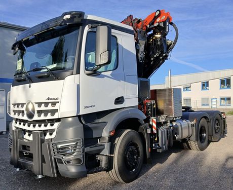 Mercedes MB 2843 SZM mit Hiab Palfinger Fassi F545-6 JIB-