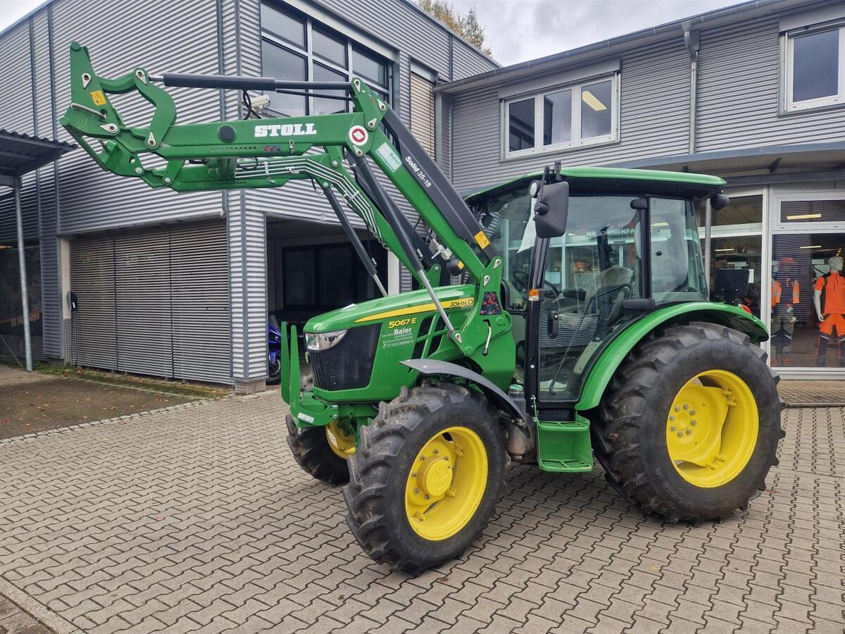 John Deere 5067 E 2