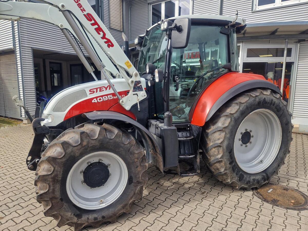 Steyr 4095 MULTI 3