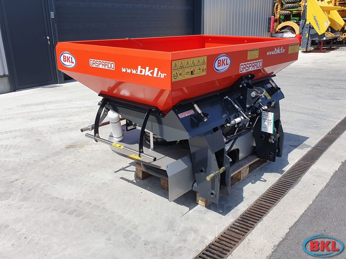 Gaspardo ZENO 18 Mineraldüngerstreuer 1