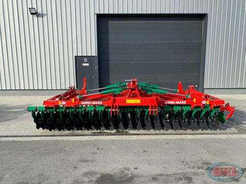Agro-Masz BTH60 Kurzscheibenegge/Zwischenfruchtstreuer