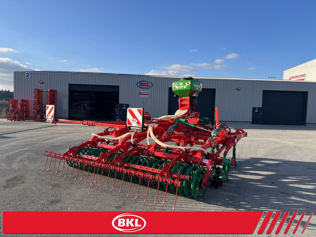 Agro Masz RUNNER 40H klappbarer Grubber 2