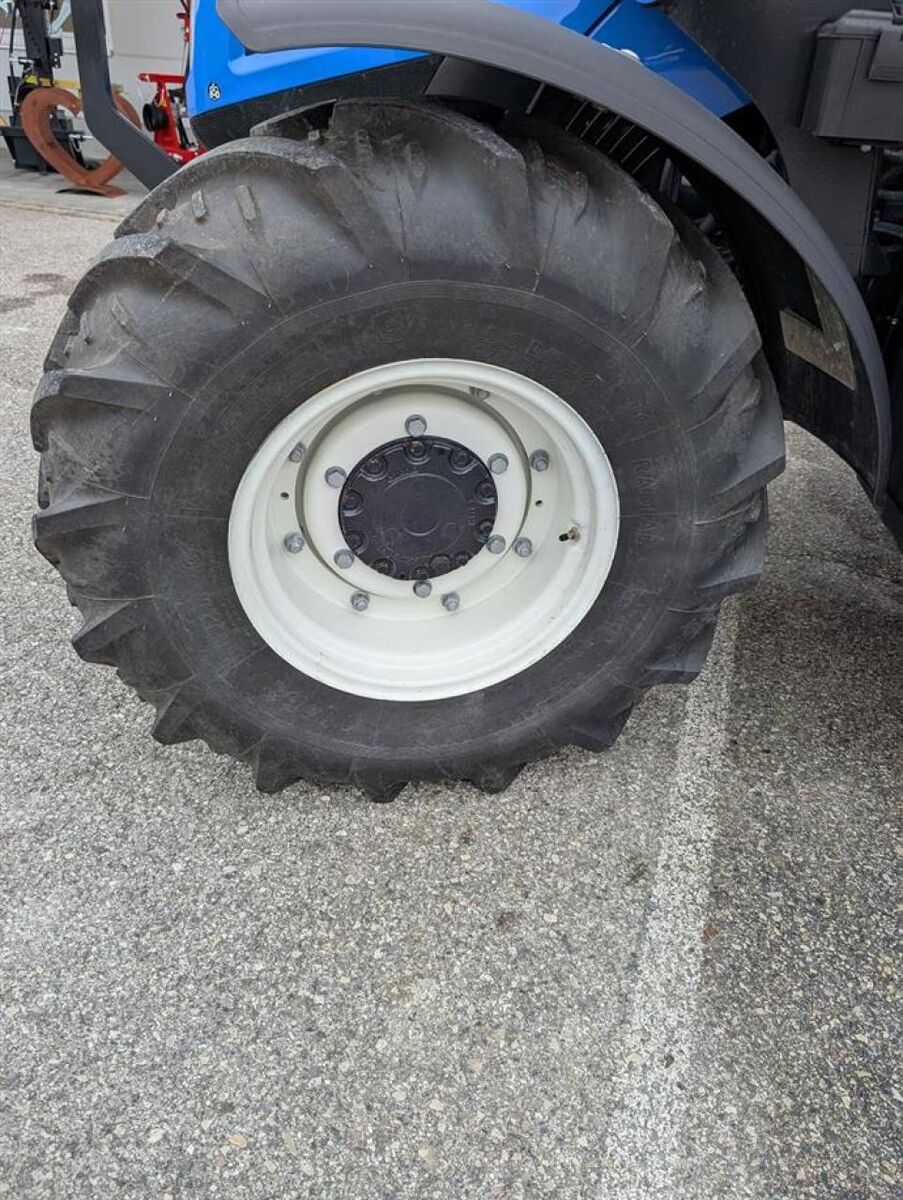 New Holland T 4S.55 Stage V 3