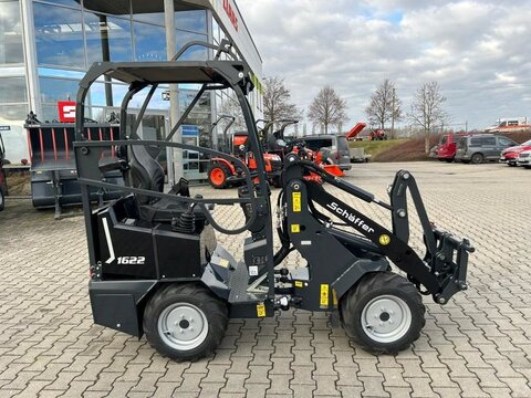 Schäffer 1622 HOFLADER 2