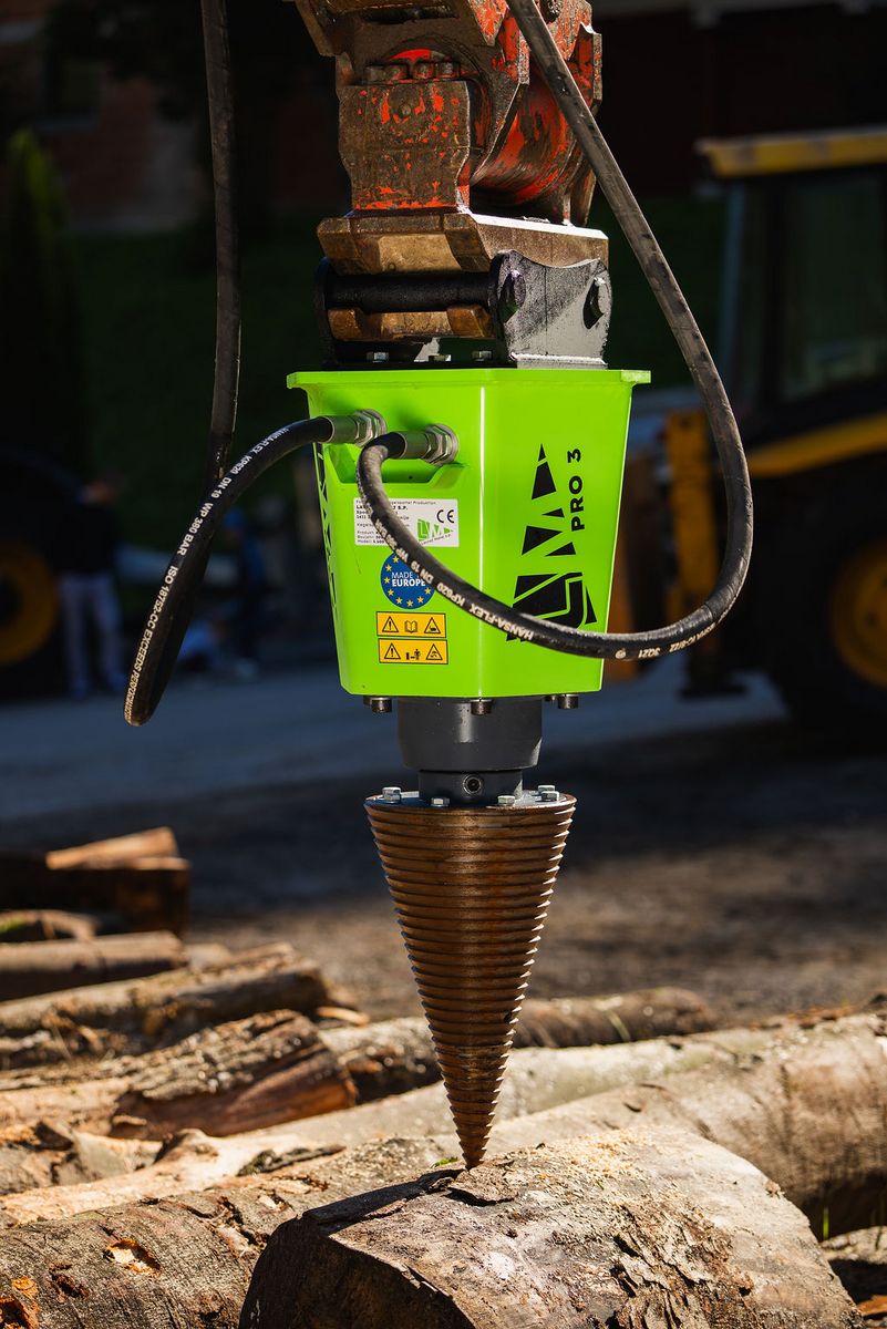 Kegelspalter Bagger Erdbohrer PRO 3 1.100 ccm 2