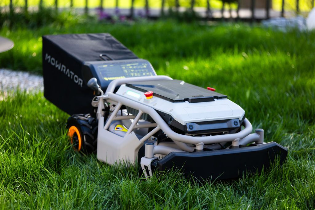 Mowrator Mähroboter Rasenmäher Böschungsmäher Ha 2