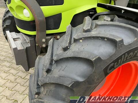 CLAAS Ares 557