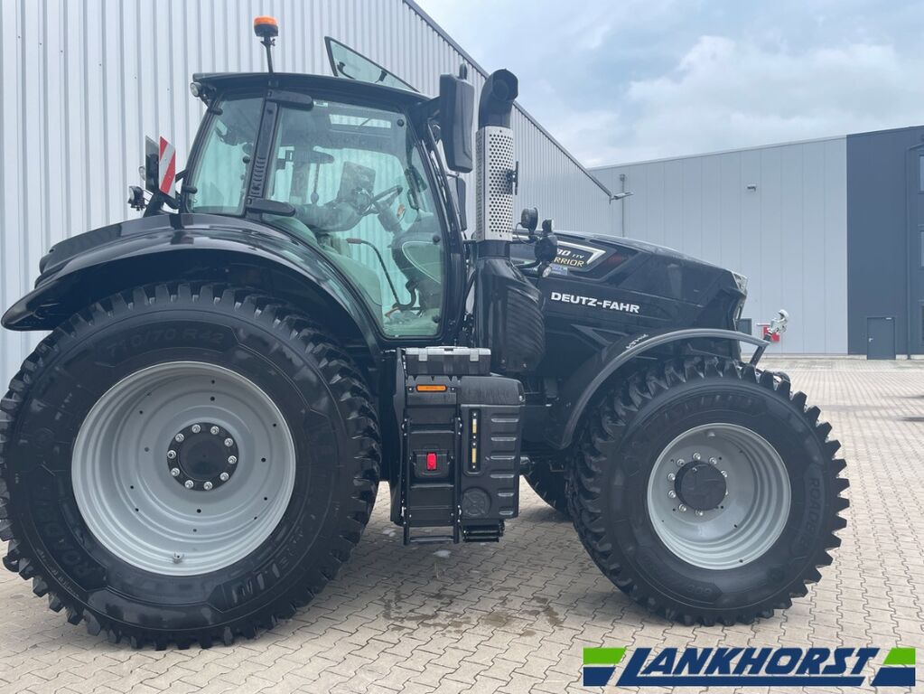 Deutz Fahr 8280 TTV M-BLACK WAR 3