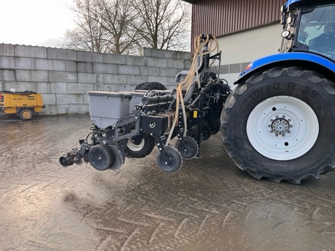 Agrisem SLY  Precision Planting 3