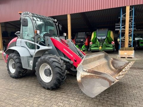 Weidemann 8080 CX 120 2