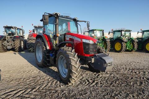 Massey Ferguson 5711 3
