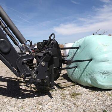 FLIEGL Bálacsévélő &#8211; Kerek bála lerakó és  3