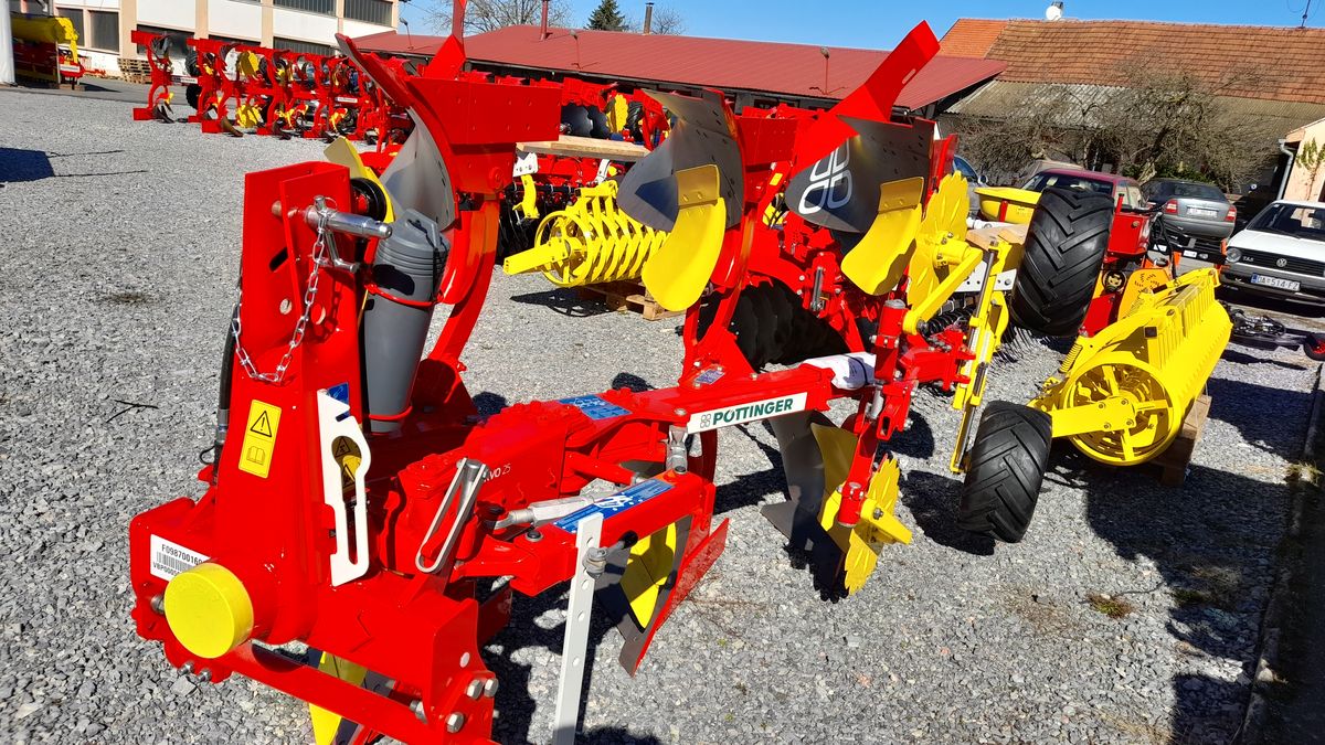 Pöttinger Plug SERVO 25 POD d.o.o.