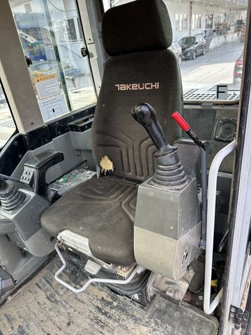 Takeuchi TB1140 Powertilt