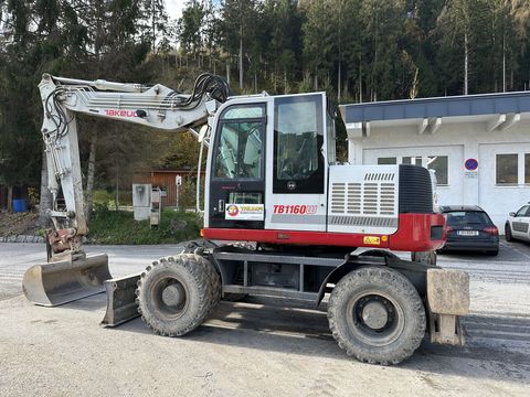 Takeuchi TB1160W Powertilt