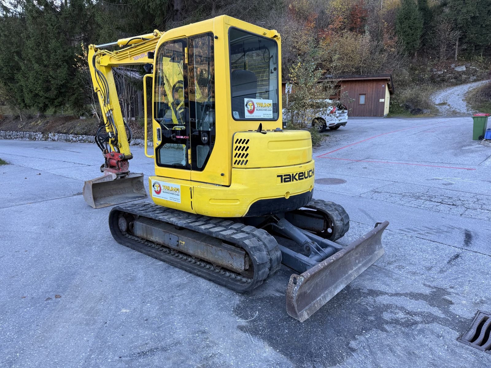Takeuchi TB153 FR Powertilt 2