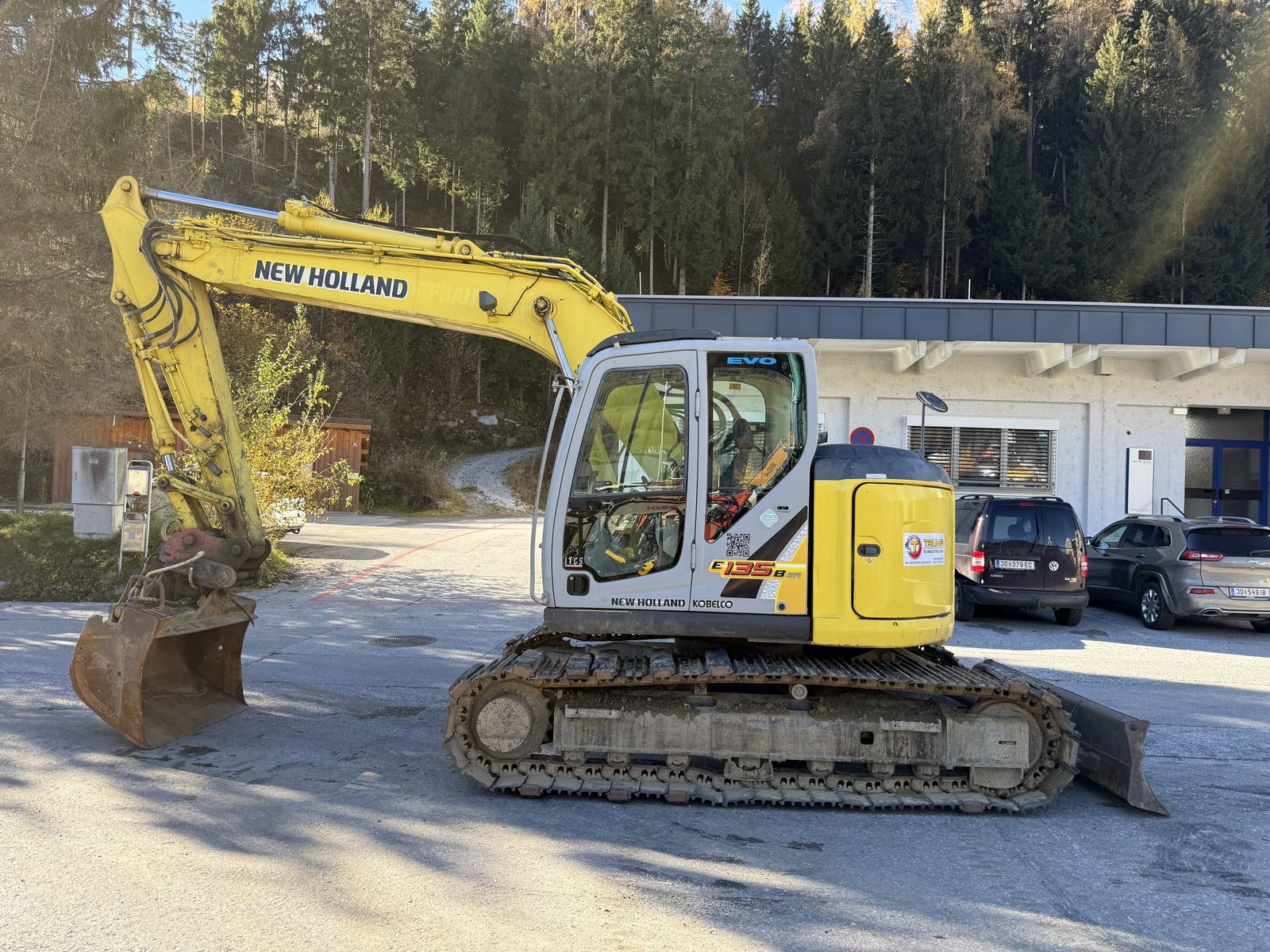 New Holland E 135 BSR-2 1