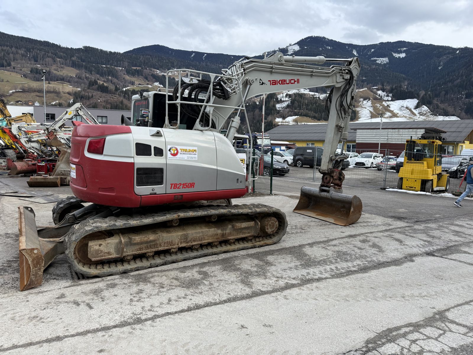 Takeuchi TB2150R Powertilt 2