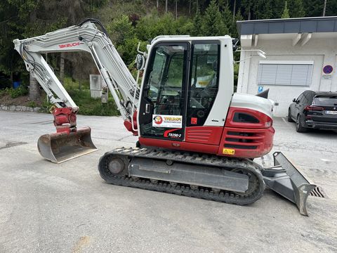 Takeuchi TB290-2 Powertilt