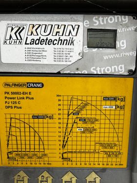 Iveco IVECO TRAKKER mit Großkran