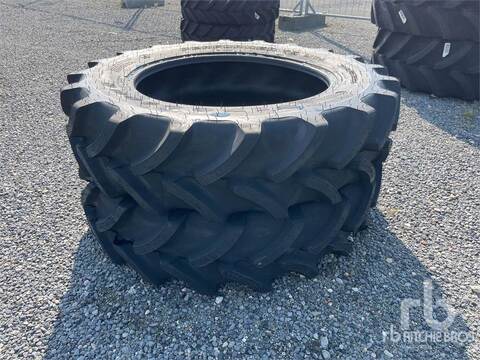 Firestone 250/85R24 PERF8