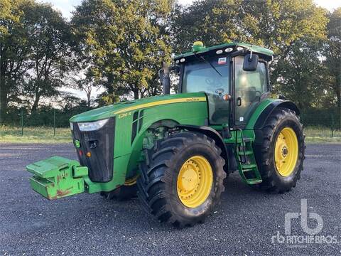 John Deere 8310R