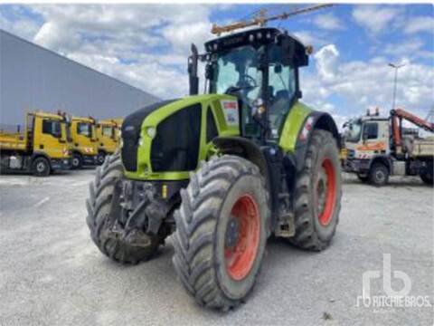 CLAAS AXION 930