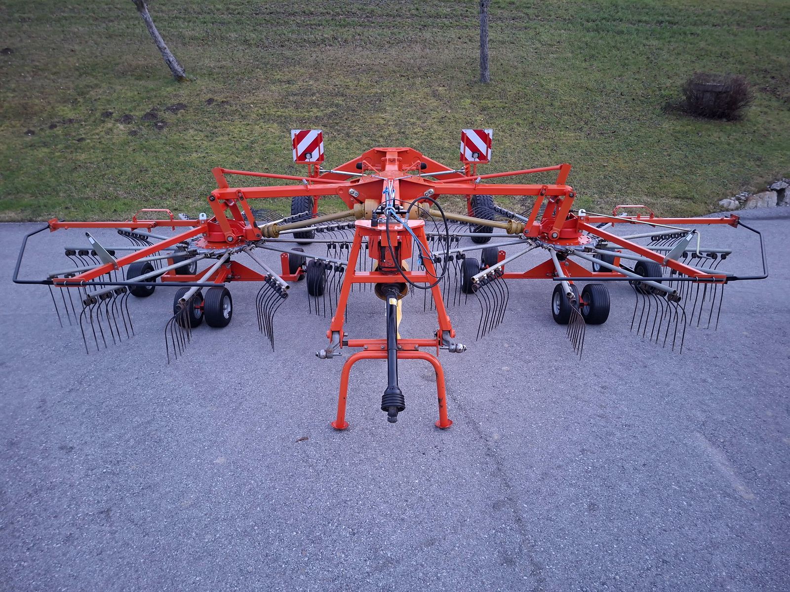 Fella TS 800 Mittelschwader - Doppelschwader 2